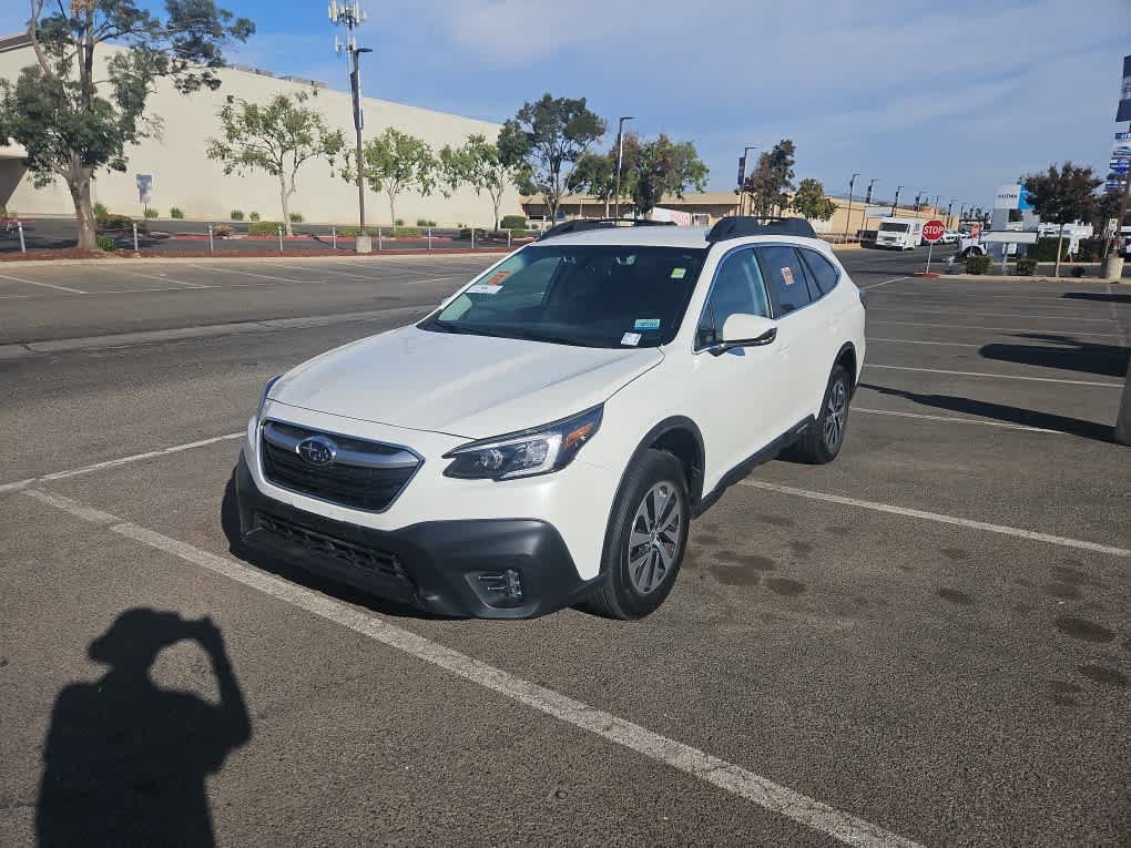 Used 2021 Subaru Outback Premium AWD/4WD image 1