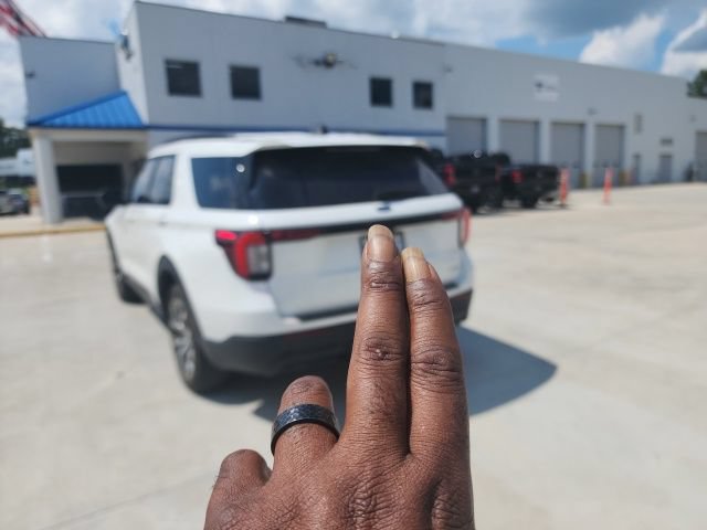 Certified 2025 Ford Explorer ST-Line AWD/4WD image 12