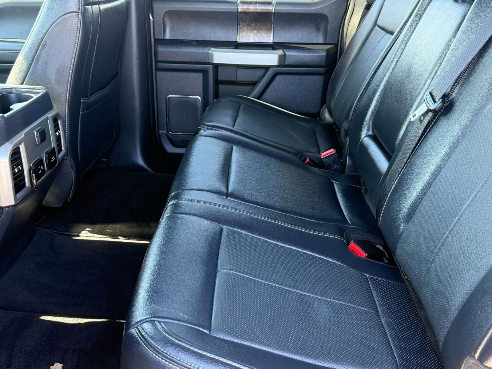 Certified 2022 Ford F350 Lariat w/ Lariat Ultimate Package image 26