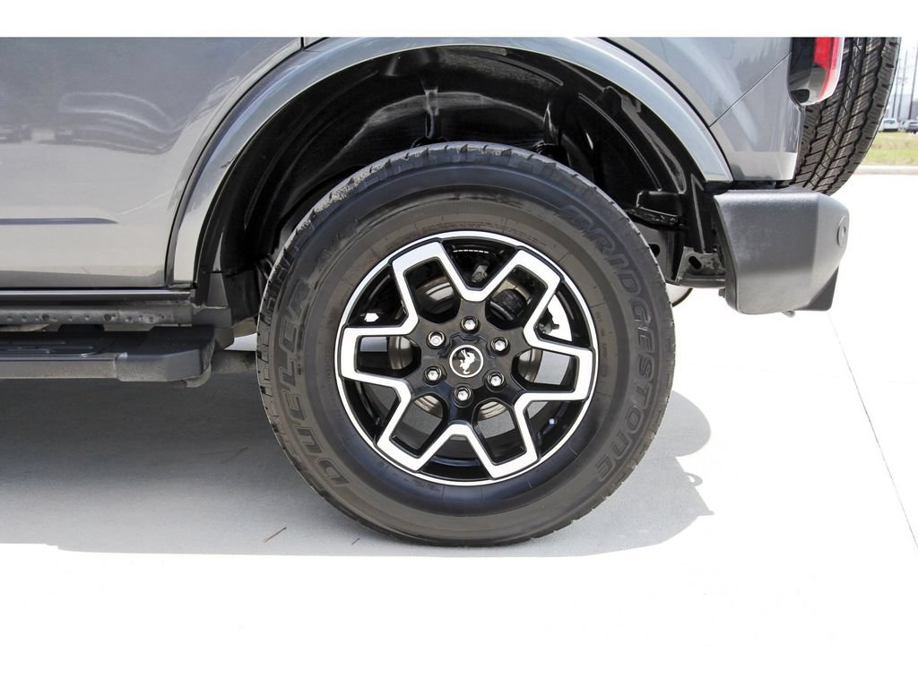 Certified 2024 Ford Bronco Outer Banks AWD/4WD image 30