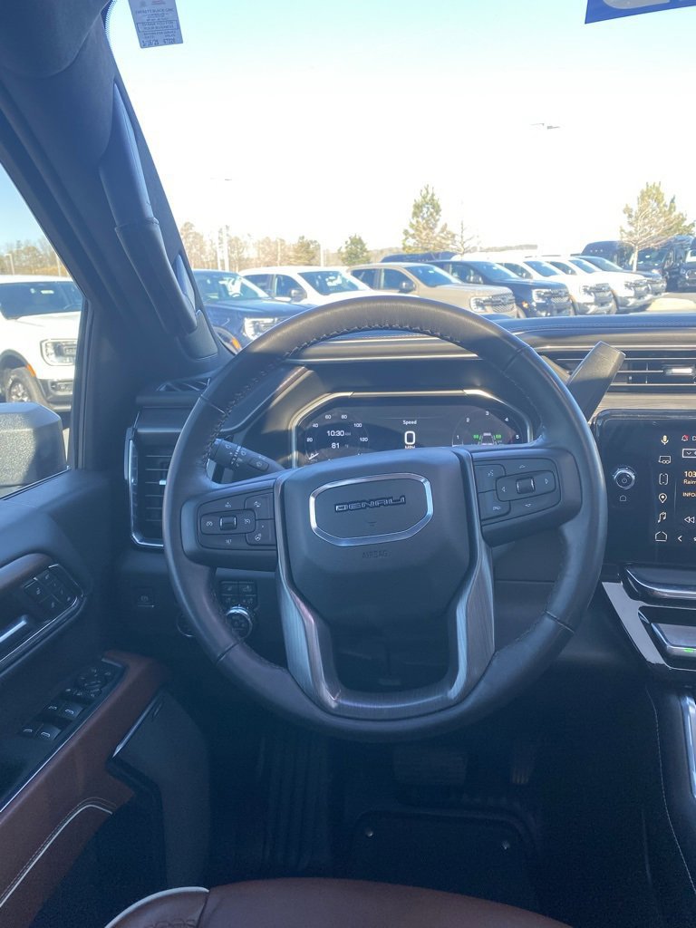 Used 2024 GMC Sierra 2500 Denali Ultimate image 26