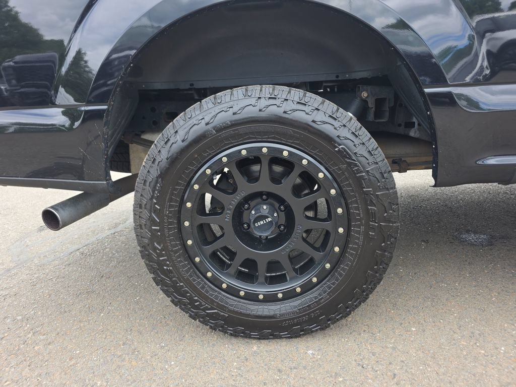 Certified 2019 Ford F150 XLT w/ Equipment Group 302A Luxury AWD/4WD image 12