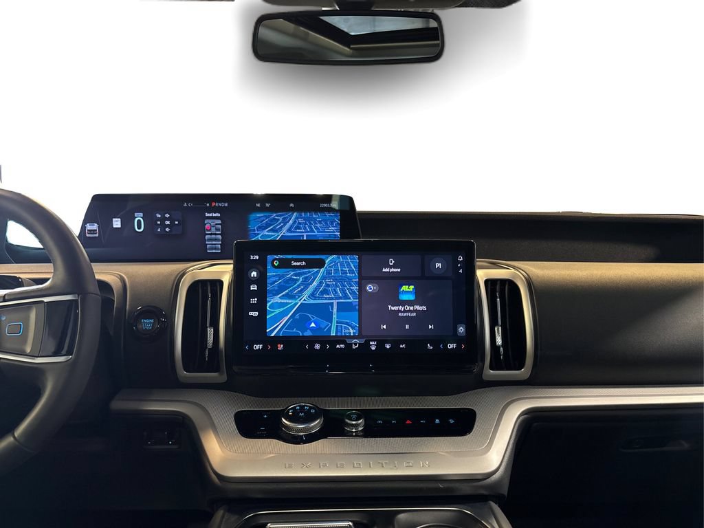 Certified 2025 Ford Expedition Active AWD/4WD image 24