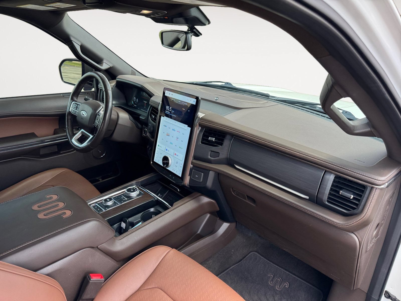 Certified 2023 Ford Expedition King Ranch AWD/4WD image 15