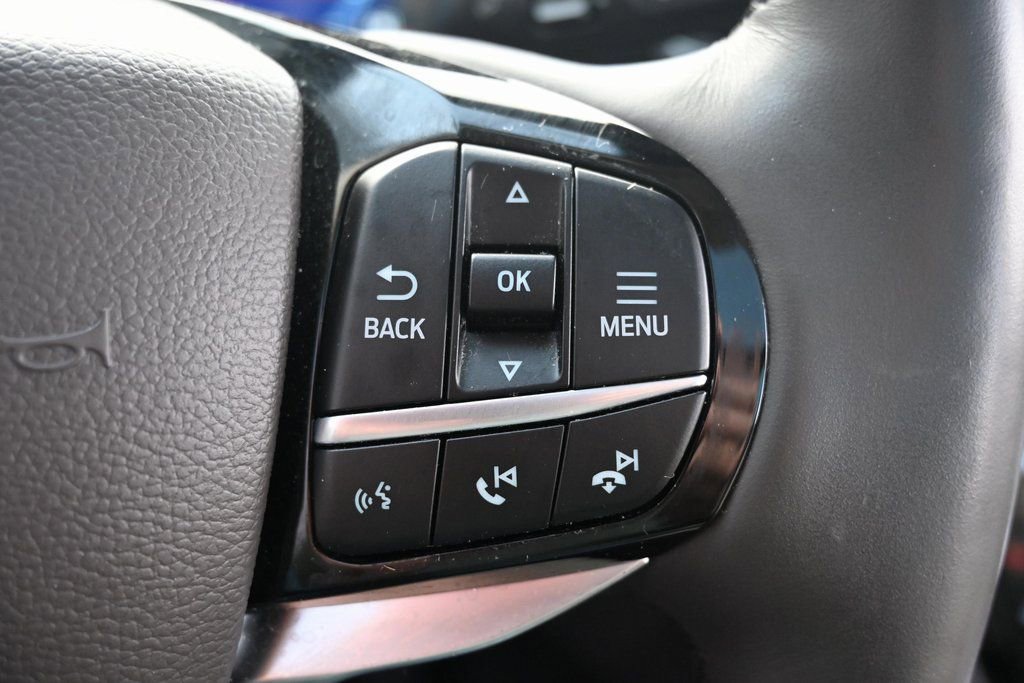 Certified 2022 Ford Explorer Platinum w/ Equipment Group 601A image 38