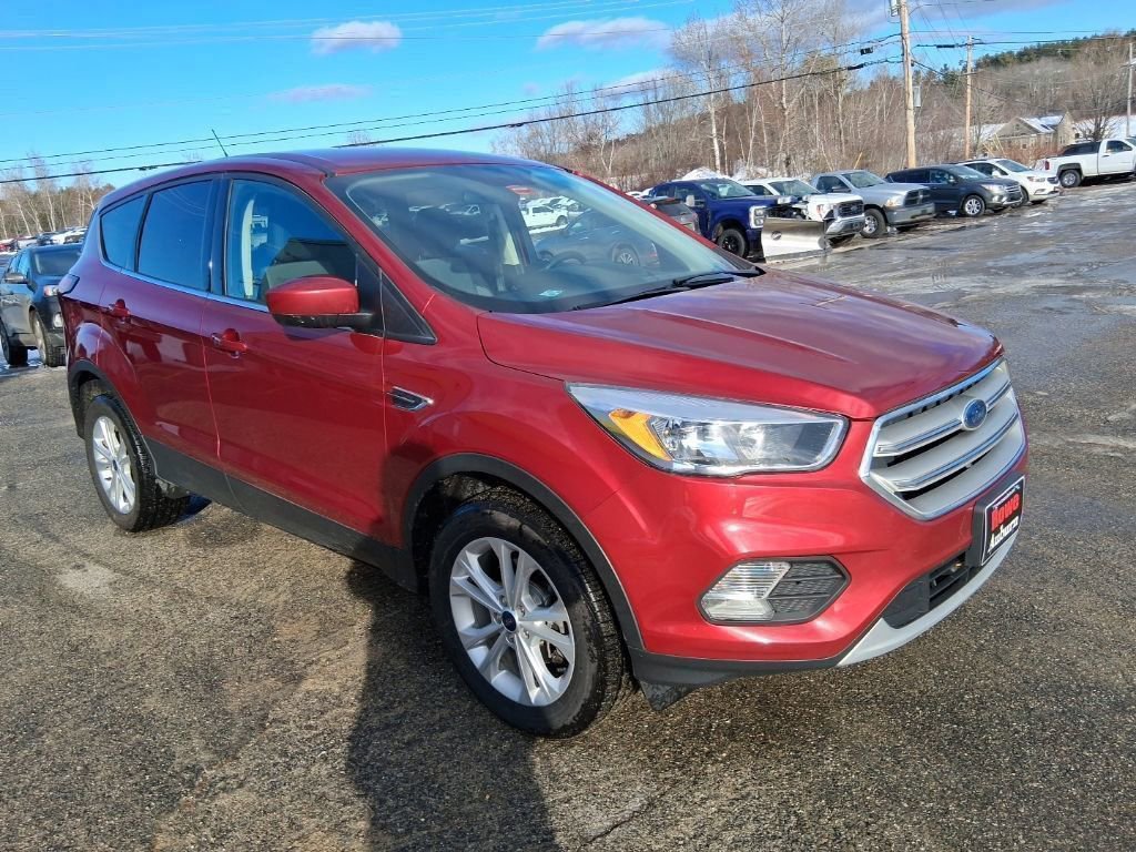 Certified 2019 Ford Escape SE image 1