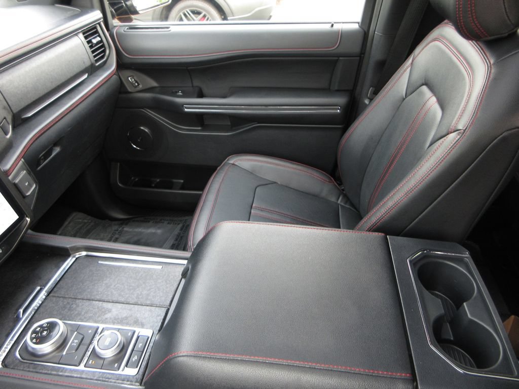Certified 2023 Ford Expedition Limited AWD/4WD image 24
