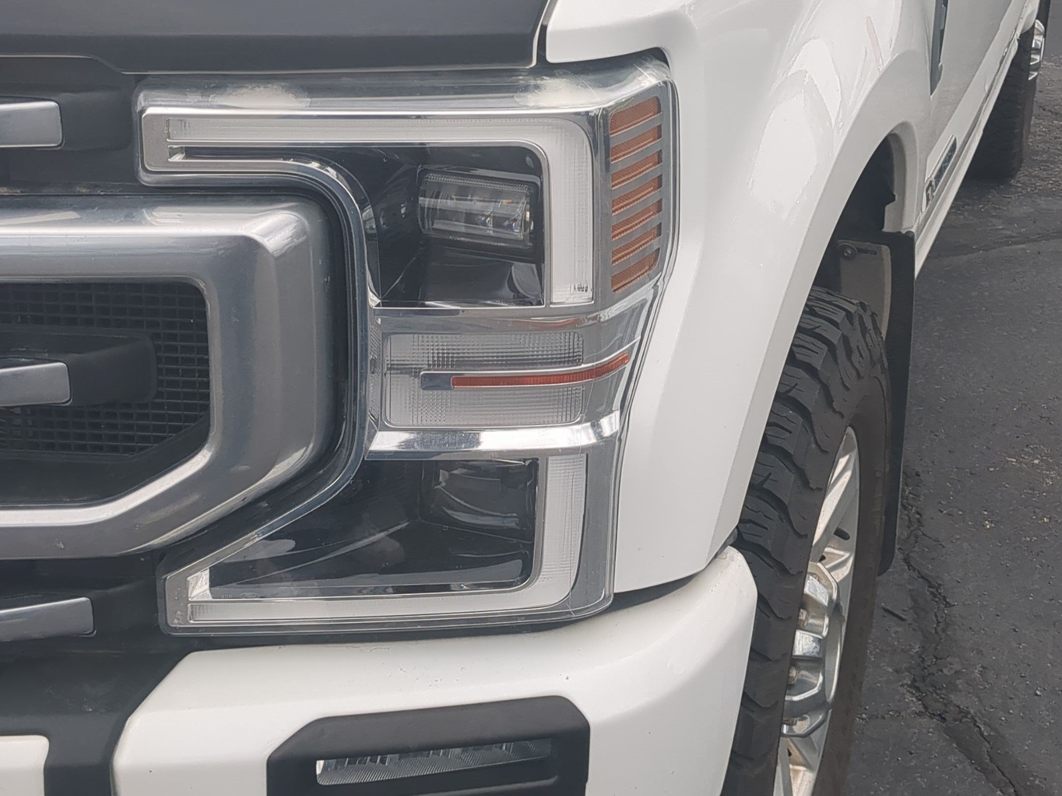Certified 2021 Ford F350 Platinum AWD/4WD image 13