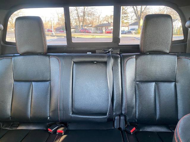Used 2024 Nissan Titan PRO-4X w/ Pro-4x Convenience Package image 26