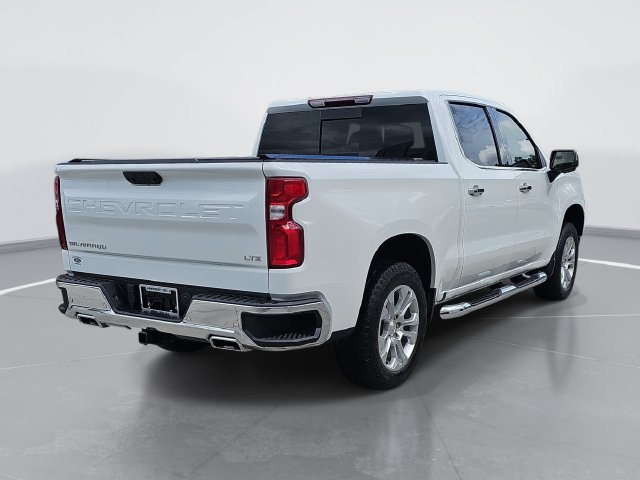 Used 2024 Chevrolet Silverado 1500 LTZ w/ LTZ Premium Package AWD/4WD image 3