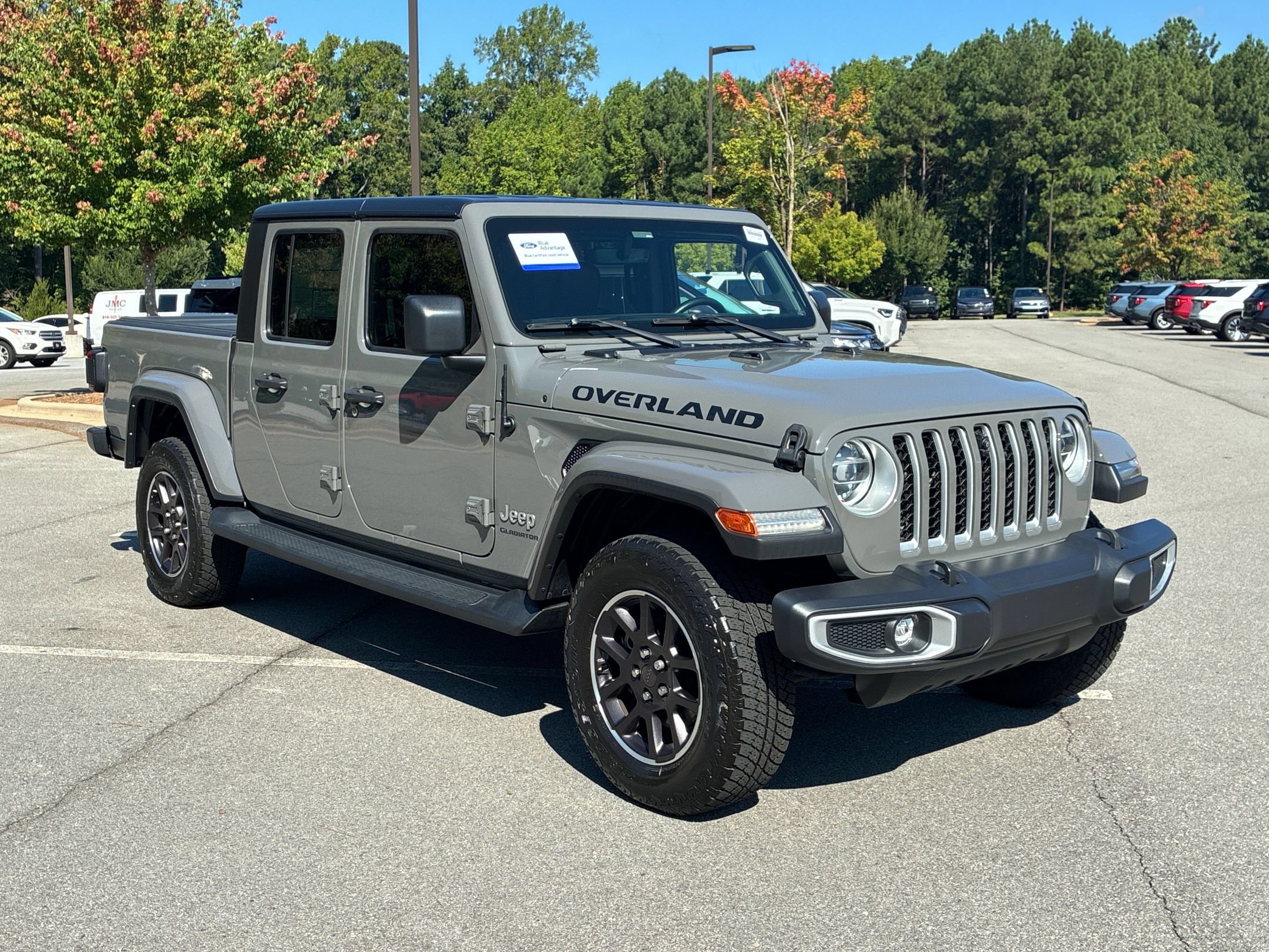 Used 2022 Jeep Gladiator Overland w/ Popular Equipment Package AWD/4WD image 2