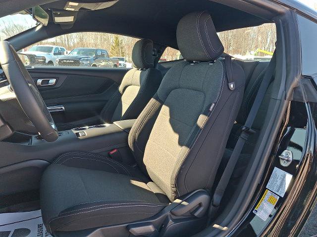 Certified 2025 Ford Mustang Coupe RWD image 13