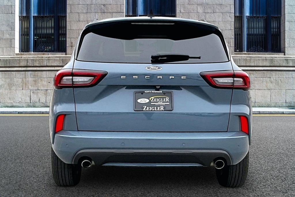 Certified 2024 Ford Escape ST-Line w/ Tech Pack #1 image 4