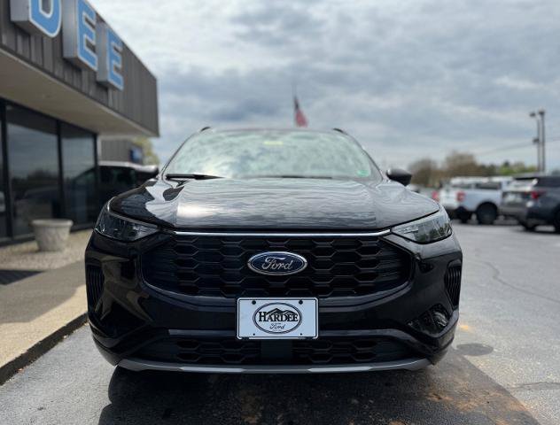 Certified 2024 Ford Escape ST-Line FWD image 2