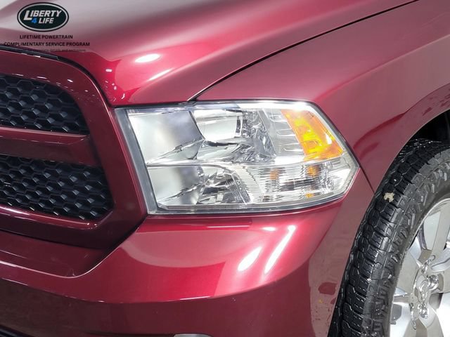 Used 2019 RAM 1500 Express w/ Express Value Package AWD/4WD image 9