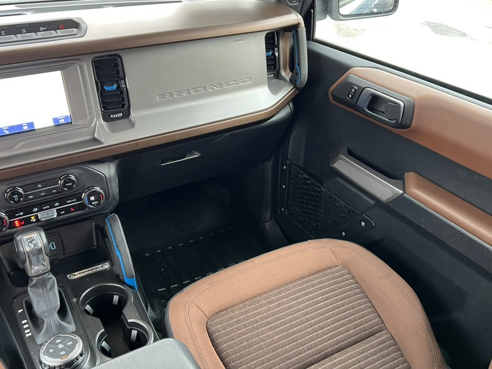 Certified 2023 Ford Bronco Outer Banks w/ Sasquatch Package image 30