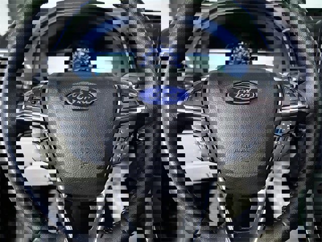 Certified 2024 Ford Edge Titanium w/ Class II Trailer Tow Package image 19