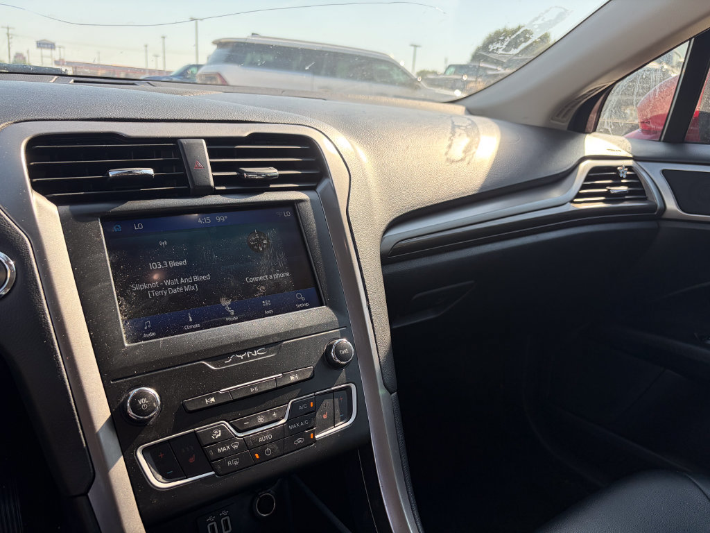 Certified 2020 Ford Fusion SEL FWD image 10