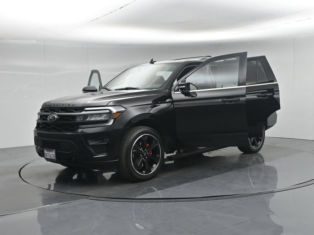 Certified 2023 Ford Expedition Limited AWD/4WD image 35