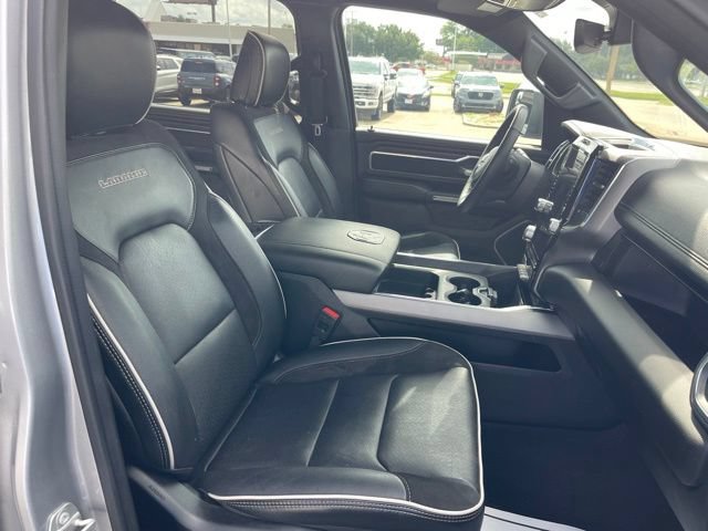 Used 2025 RAM 1500 Laramie AWD/4WD image 21