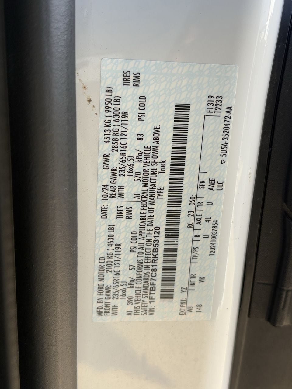 Certified 2024 Ford Transit 350 148 Medium Roof RWD image 29