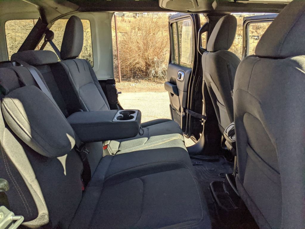 Used 2024 Jeep Wrangler Sahara 4xe w/ Technology Group image 21