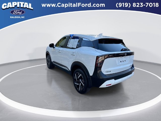 Used 2025 Nissan Kicks SV FWD image 6