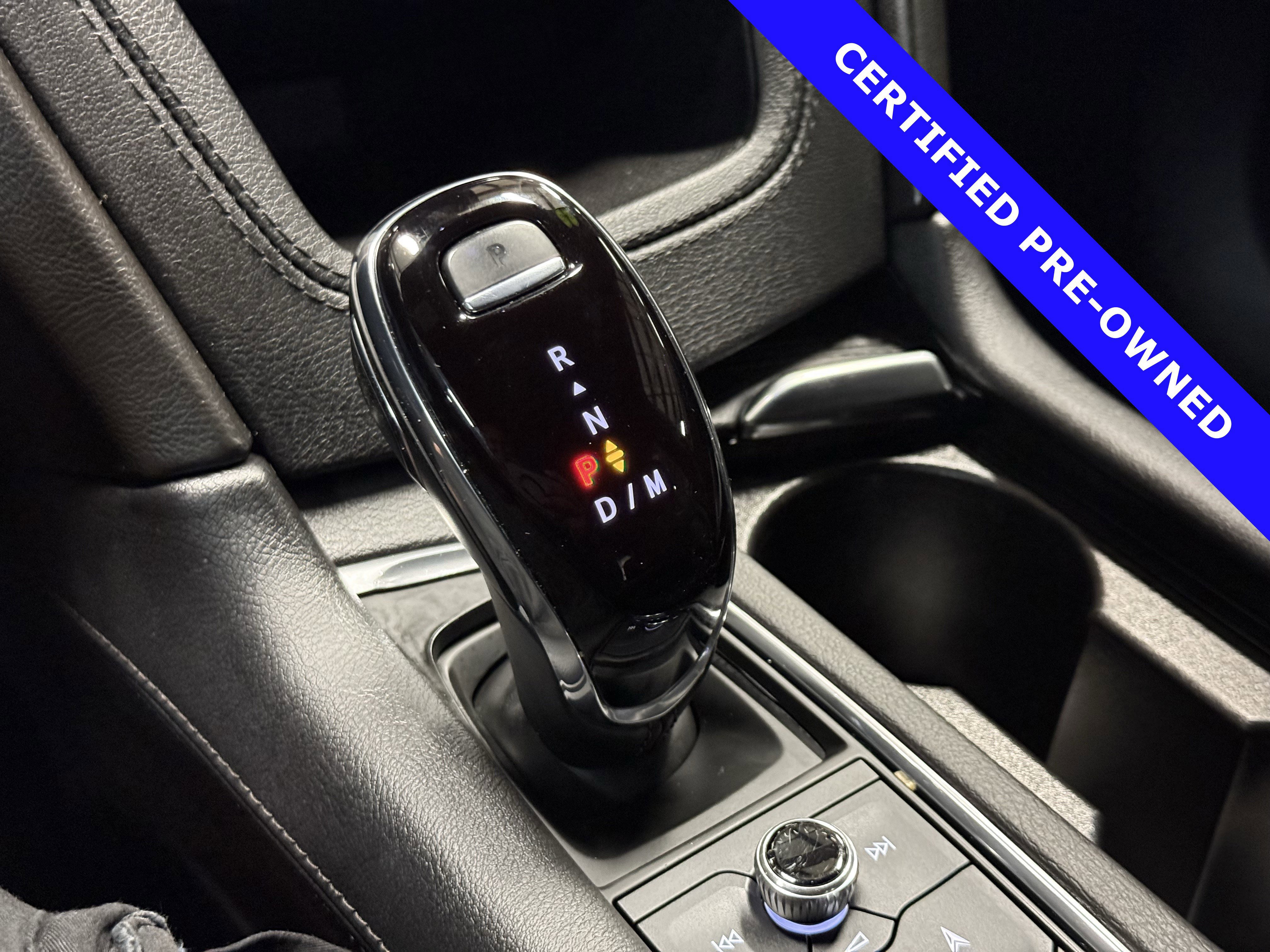 Used 2023 Cadillac XT6 Sport w/ Technology Package image 32