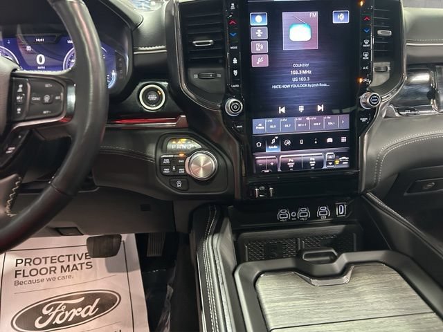 Used 2025 RAM 1500 Limited AWD/4WD image 29