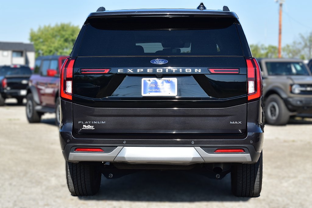 Certified 2025 Ford Expedition Max Platinum AWD/4WD image 8