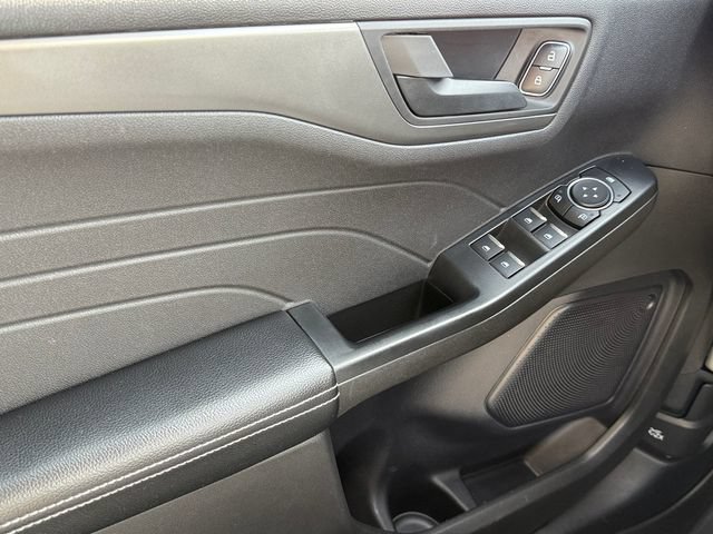 Certified 2024 Ford Escape Active AWD/4WD image 33