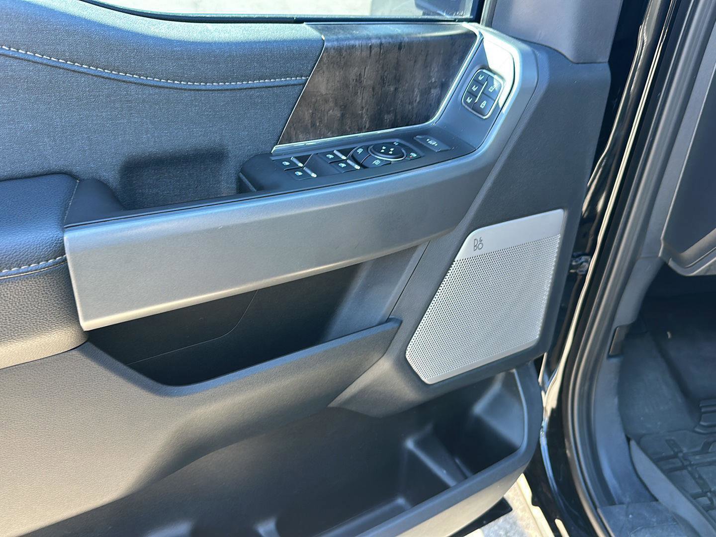 Certified 2023 Ford F450 Lariat w/ Lariat Ultimate Package image 14