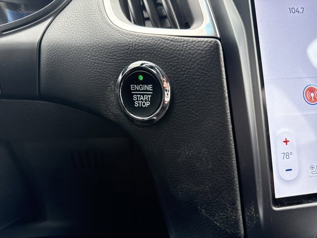 Certified 2023 Ford Edge Titanium AWD/4WD image 24