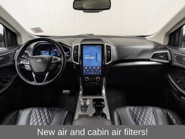 Certified 2023 Ford Edge Titanium w/ Equipment Group 301A AWD/4WD image 3