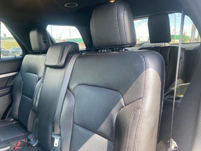 Certified 2018 Ford Explorer XLT w/ Equipment Group 202A FWD image 26