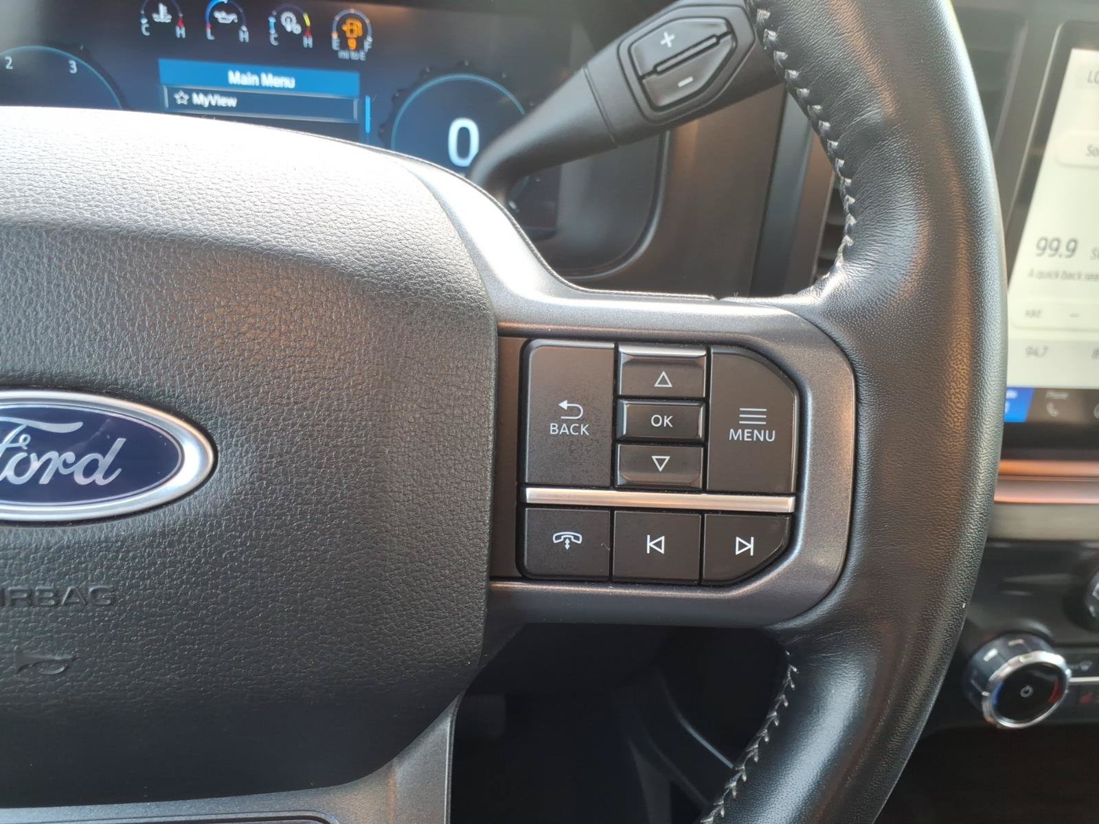 Certified 2023 Ford F250 Lariat w/ Lariat Ultimate Package AWD/4WD image 18