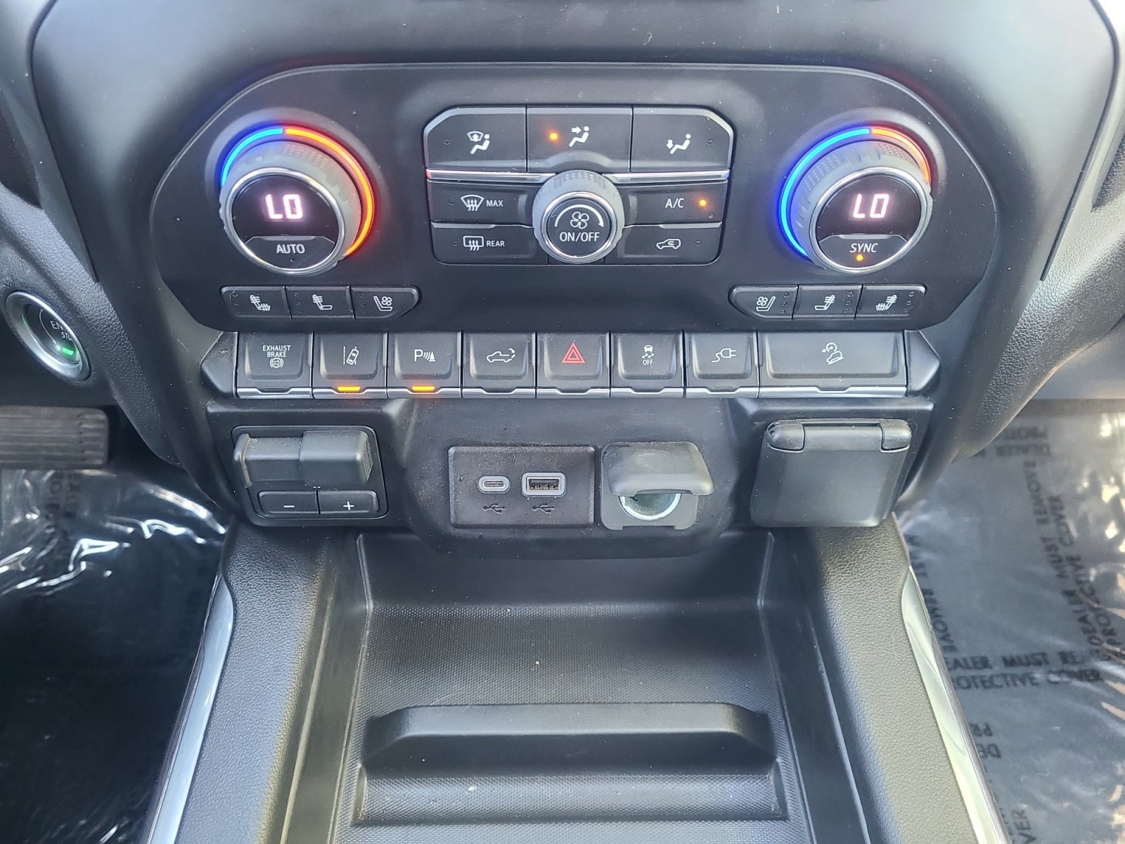 Used 2022 Chevrolet Silverado 2500 LTZ w/ LTZ Plus Package AWD/4WD image 30