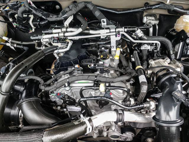Certified 2025 Ford Bronco Outer Banks AWD/4WD image 6