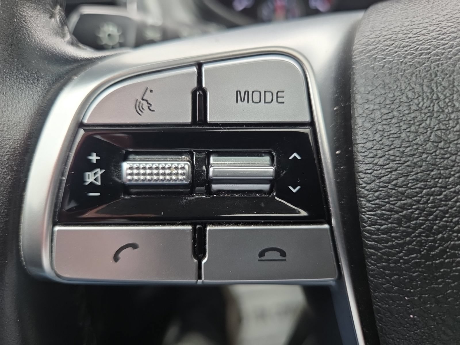 Used 2021 Kia Telluride S AWD/4WD image 28