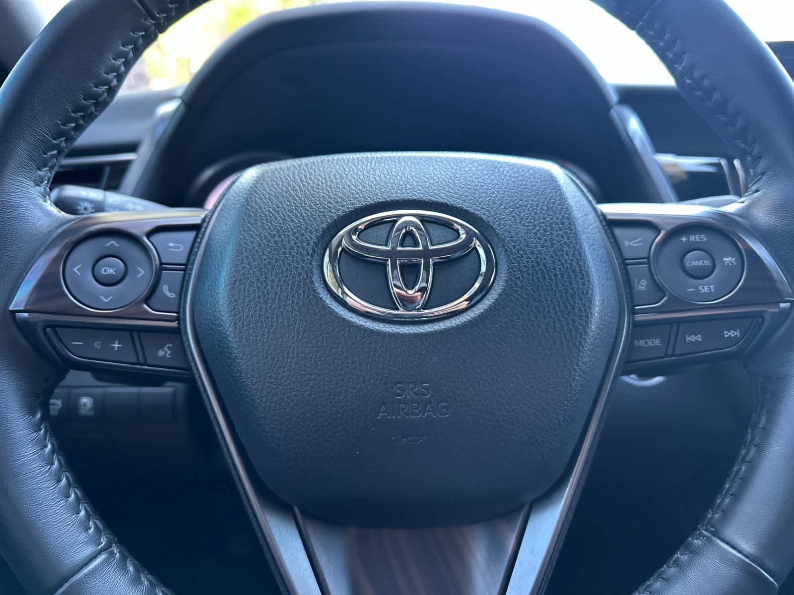 Used 2023 Toyota Camry SE w/ Convenience Package FWD image 21