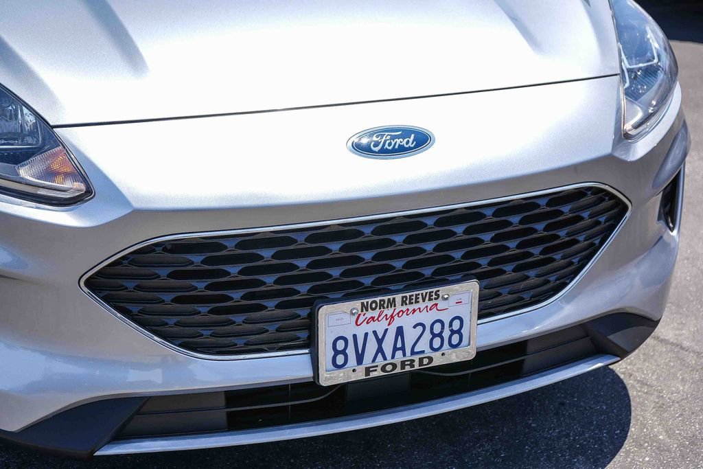 Certified 2021 Ford Escape SE FWD image 6