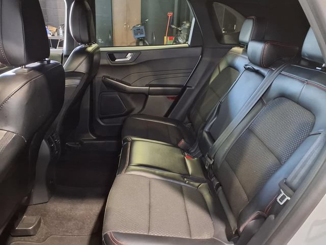 Certified 2025 Ford Escape ST-Line FWD image 21