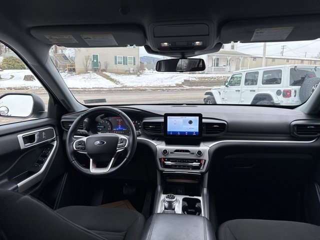 Certified 2021 Ford Explorer XLT image 34