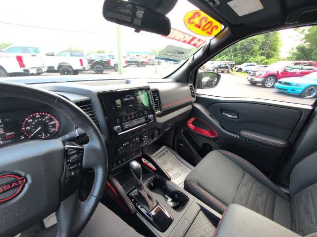 Used 2023 Nissan Frontier PRO-4X w/ Pro Convenience Package AWD/4WD image 25