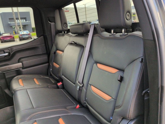 Used 2021 GMC Sierra 1500 AT4 w/ AT4 Value Package AWD/4WD image 14