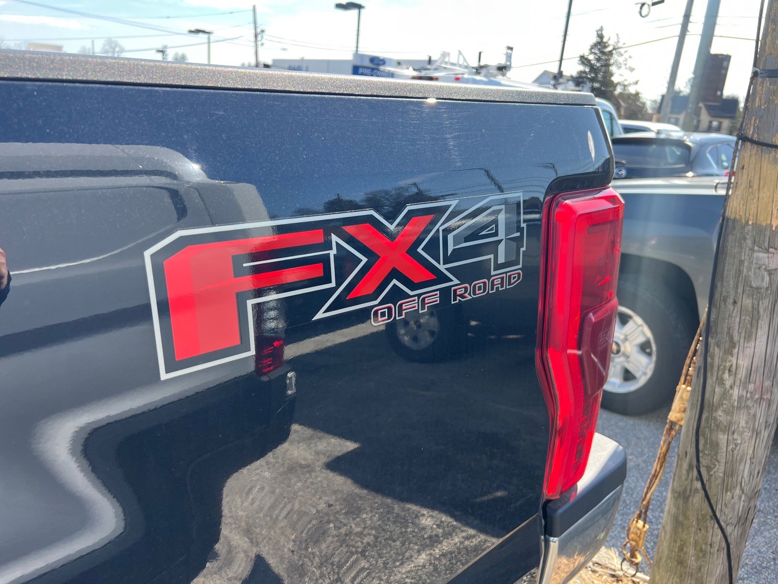 Certified 2019 Ford F250 XLT w/ XLT Premium Package image 3