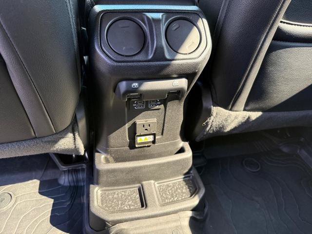 Used 2021 Jeep Wrangler Unlimited Sahara AWD/4WD image 17