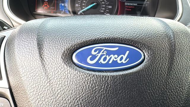 Certified 2020 Ford Edge Titanium image 21