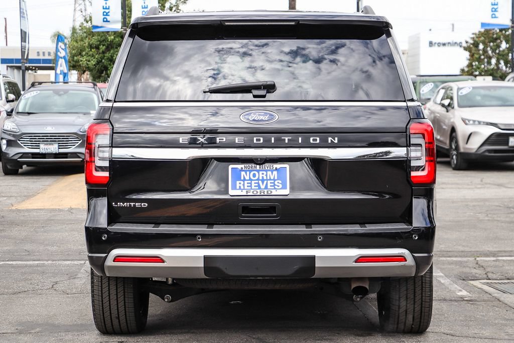 Certified 2024 Ford Expedition Limited AWD/4WD image 9