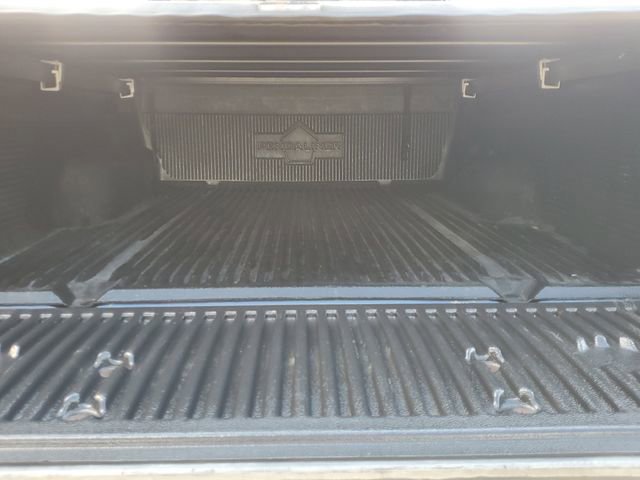 Used 2017 Nissan Frontier SV image 7